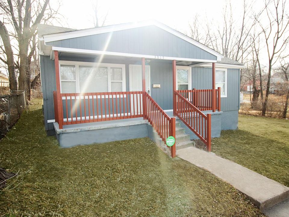 1st image of 3015 E 20th Ter