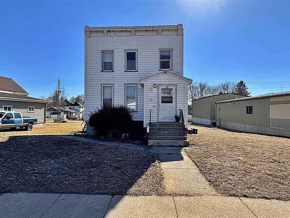 1st image of 12 E Main St