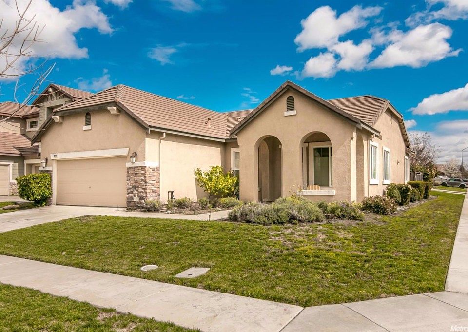 1st image of 10910 Cliffside Dr