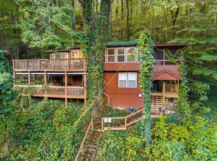 103 Long Branch Rd, Townsend, TN 37882