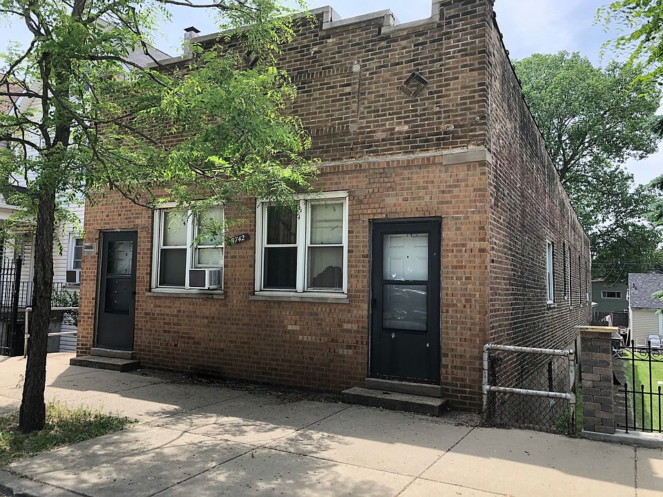 1st image of 9742 S Ewing Ave