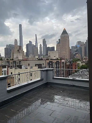 Rented by EXR | media 8