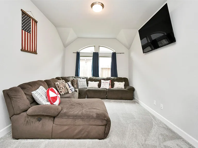 5042 Albany Shores Ln — Photo 13