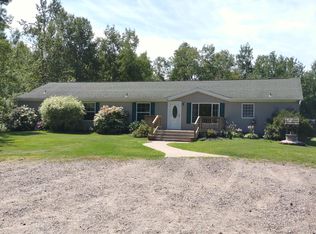 6156 Scenic Dr, Sault Sainte Marie, MI 49783