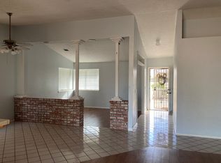 18330 Walnut St, Hesperia, CA 92345