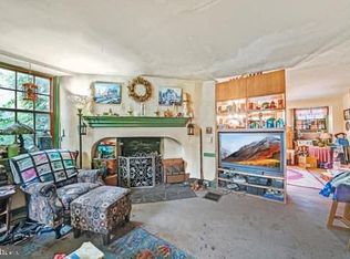 1880 W Strasburg Rd, Coatesville, PA 19320