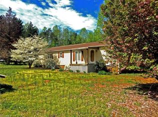 7004 Catoe Rd, Randleman, NC 27317