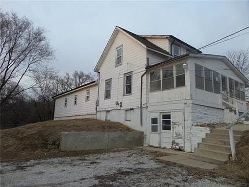 3rd image of 8208 Kansas Ave