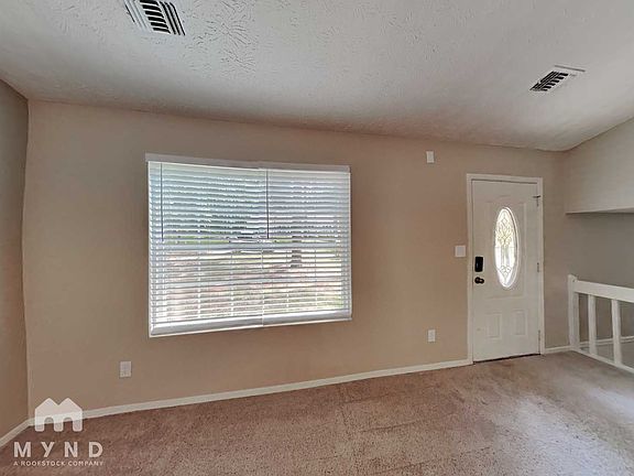 2nd image of 429 Sherwood Cir