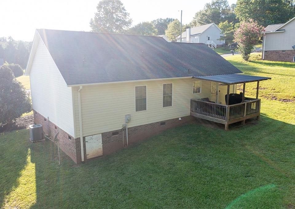 107 Sycamore Dr, Pickens, SC 29671 Zillow