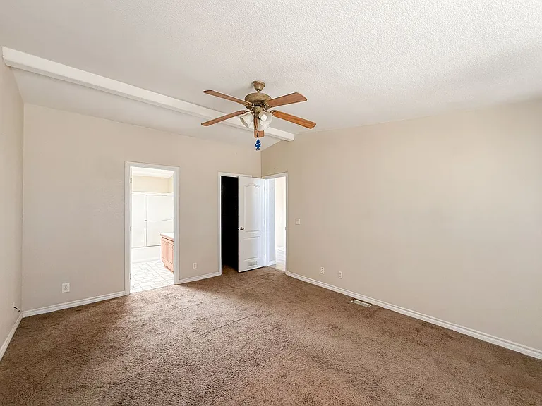 74804 Amboy Rd — Photo 4