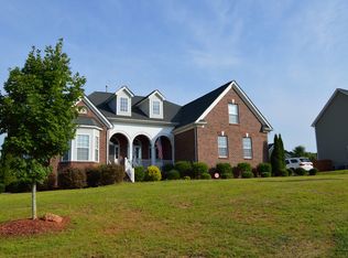 9819 Candlehill Dr, Mint Hill, NC 28227