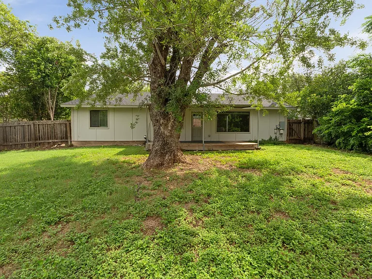 3009 Bushnell Dr — Photo 29