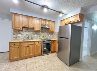38 W 25th St #3O, Bayonne, NJ 07002