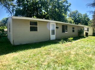 1632 Short St, Rantoul, IL 61866