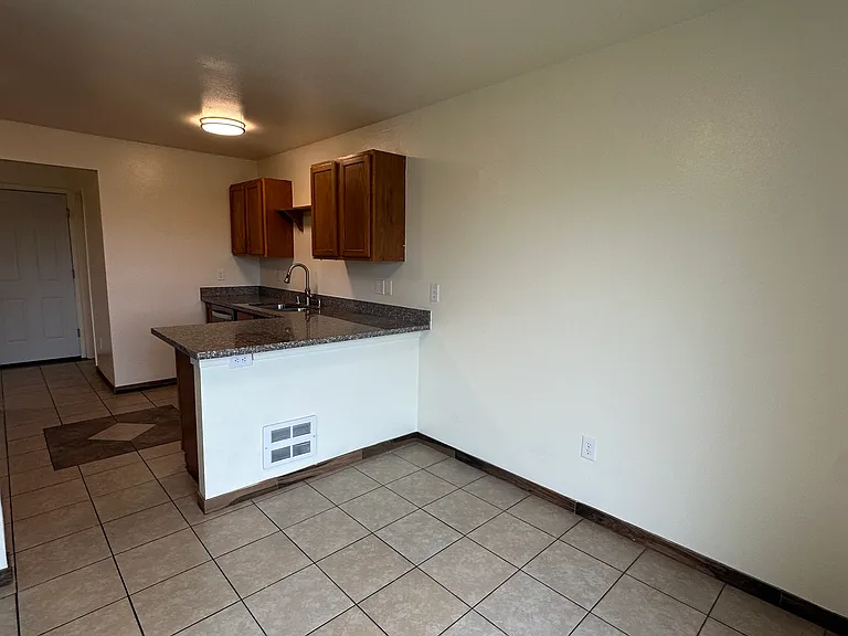 16124 Prairie Heights St SE — Photo 6