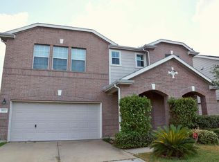 18111 Ravensbrook Ln, Cypress, TX 77429