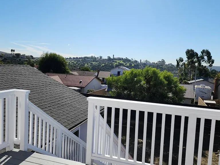 590 Juniper St — Photo 8