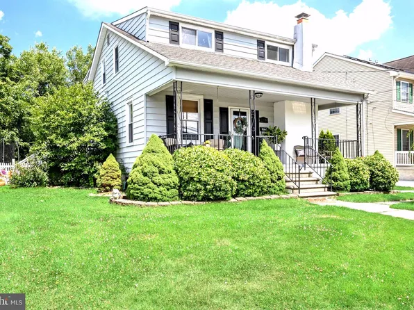 109 N Coles Ave, Maple Shade, NJ 08052