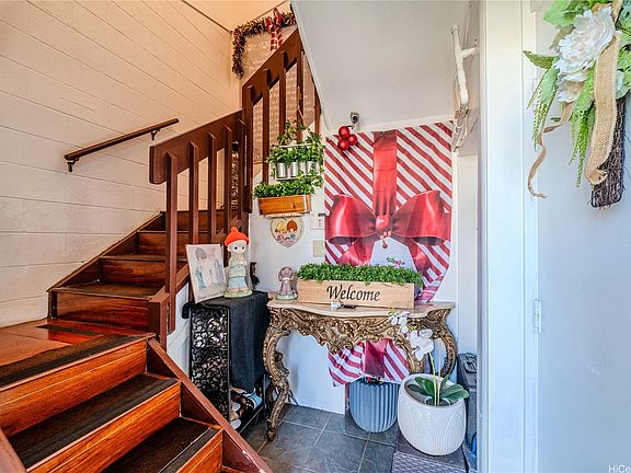 5th image of 2203 Young St #1