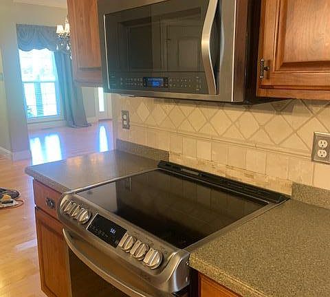 5th image of 2738 Raylee Dr