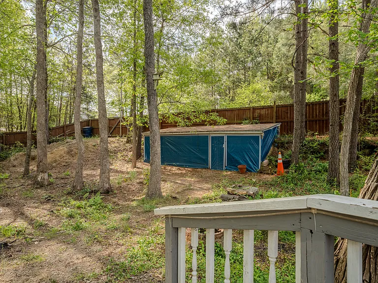 220 Dolphin Dr — Photo 43