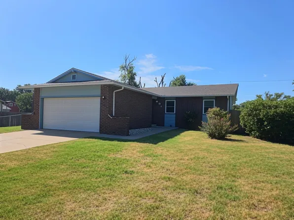 901 W 52nd St S, Wichita, KS 67217