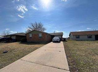 4724 SW K Cir, Lawton, OK 73505