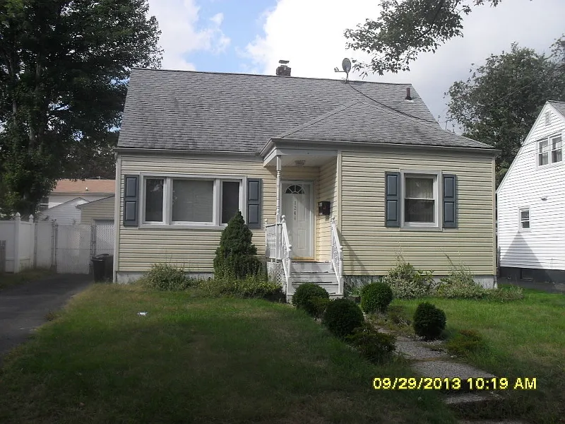 1244 Wheatsheaf Rd photo 1
