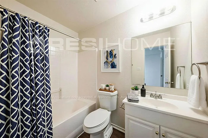 12416 Fish Rd — Photo 12