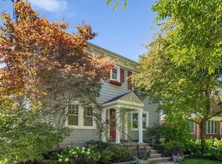1104 Colfax St, Evanston, IL 60201