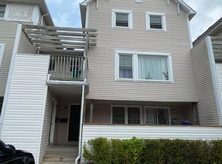 463 Beechwood Pl #63, Waterloo, ON N2T2N8