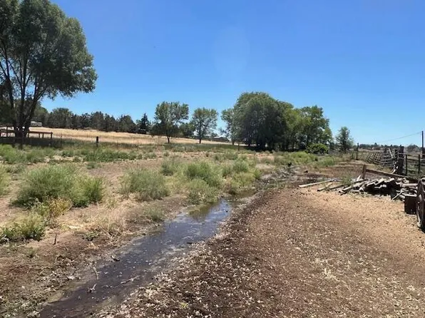 585 SW Fairgrounds Rd, Madras, OR 97741