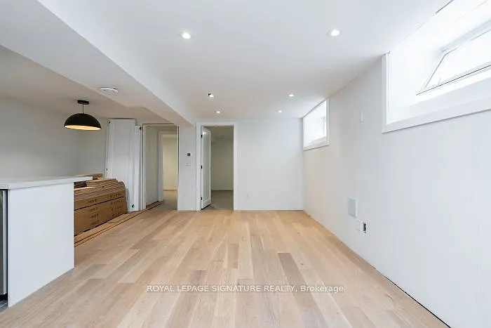 14 Front St S #1 — Photo 3