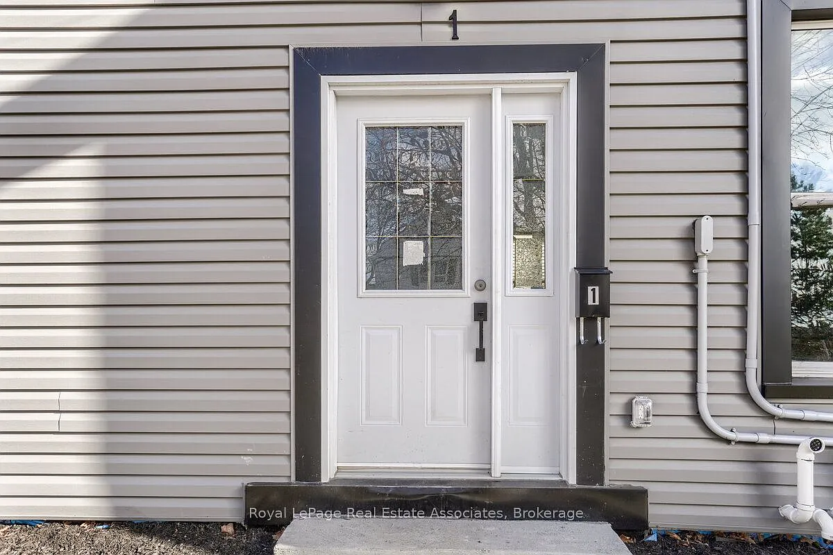 2 bed, $1,800 — Photo 3