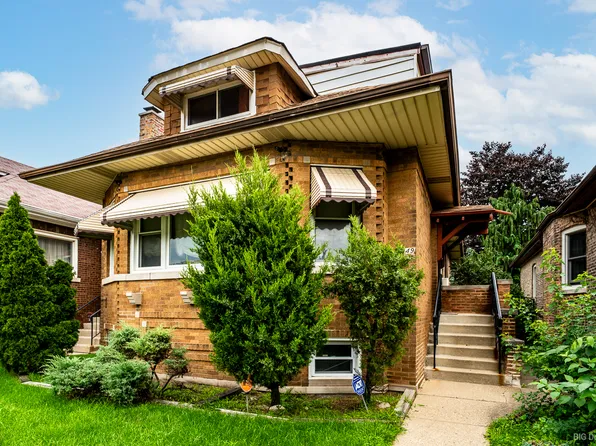 8449 S Dante Ave, Chicago, IL 60619