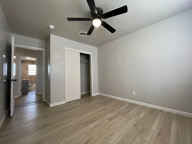 3214 Drexel Ave — Photo 5