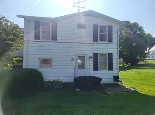 49 College Ave #A, Fredonia, PA 16124
