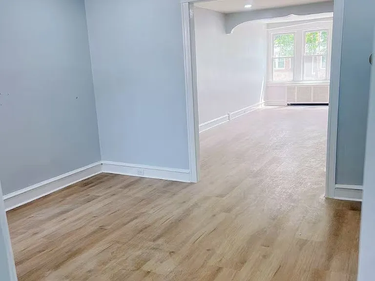 3319 Friendship St — Photo 2