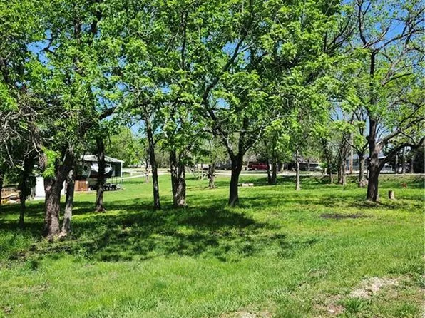 1 & 5 Sunset Cir, Lacygne, KS 66040