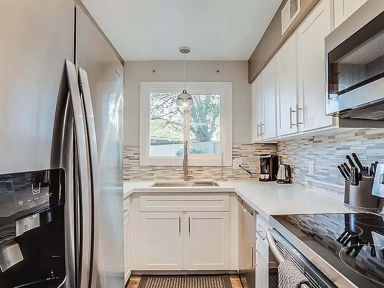 4024 N Parkway Ave — Photo 30