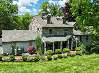 735 Carroll Rd, York, PA 17403