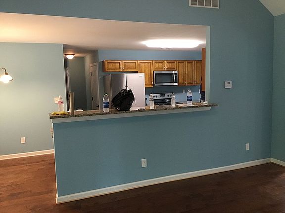 Living Rm looking @ Kitchen 