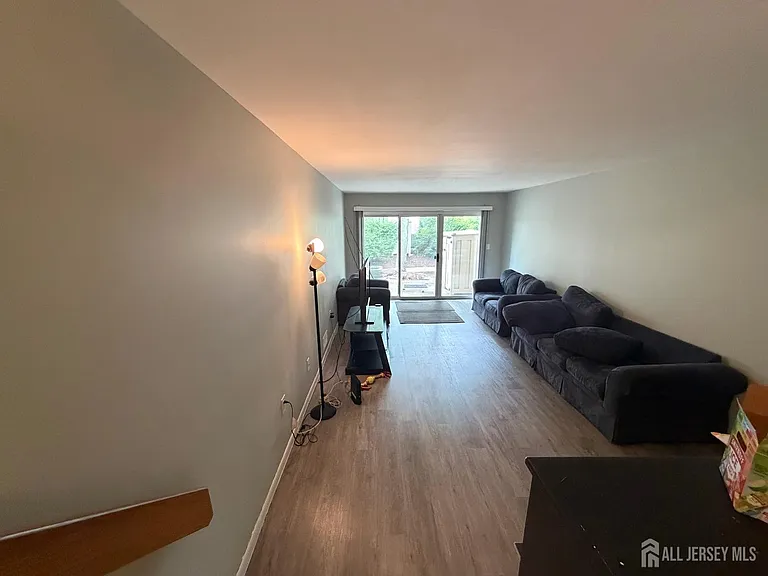 1034 Schmidt Ln — Photo 8