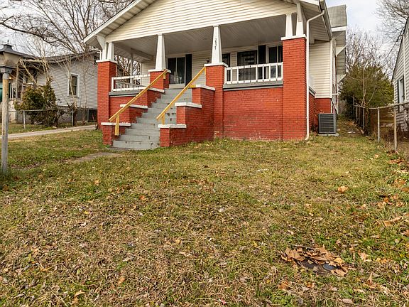 4th image of 2823 Browning Ave