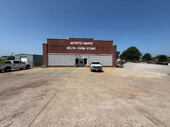 1041 Desoto Ave, Clarksdale, MS 38614