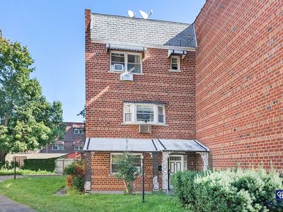 3246 Wickham Ave, Bronx, NY, 10469