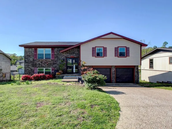 11409 E Stoney Point Ct, Little Rock, AR 72211