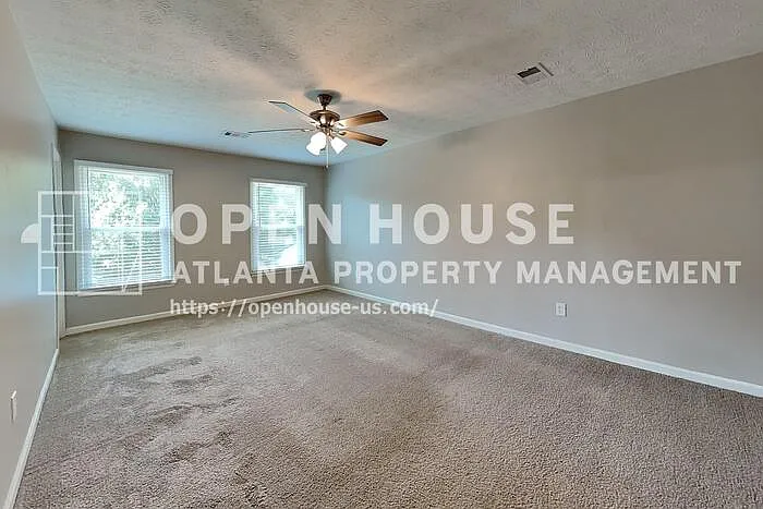6839 Woodcreek Ln — Photo 11