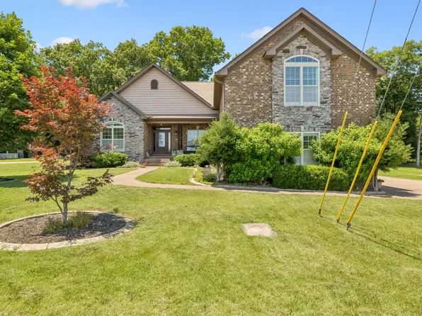818 Tall Oak Trl, Mount Juliet, TN 37122